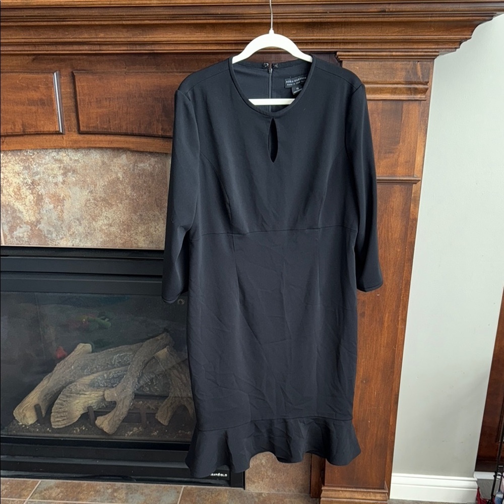 Classic timeless Nora Gardner black dress long sleeve ruffle bottom size 16